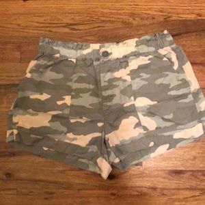 Aerie Camp Short